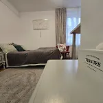 Mika Apartamento *