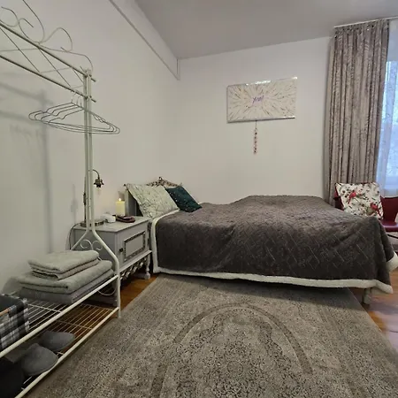 Mika Apartment