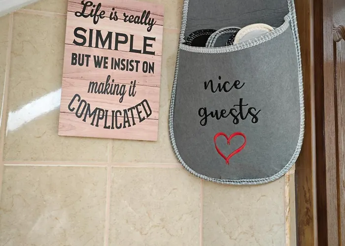 Mika Daire Kaloşvar